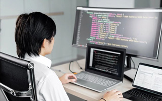 杞县 ,php声明和调用变量的符号是什么？